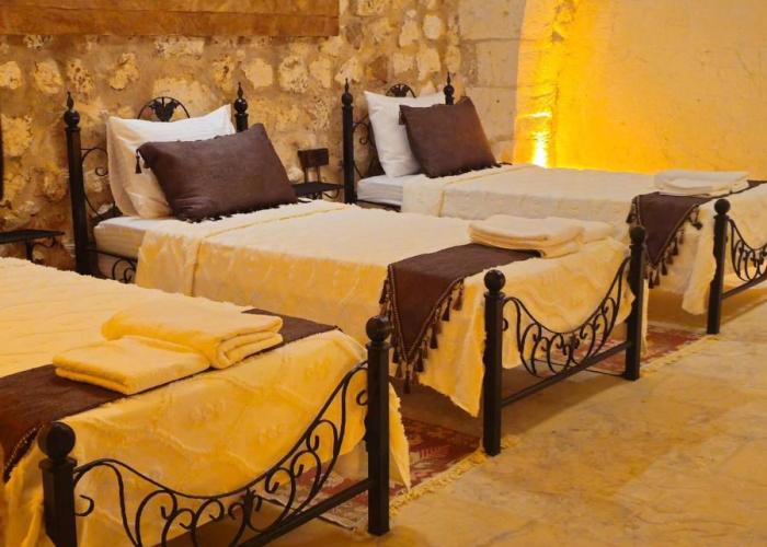 Cleopatra Antique Hotel