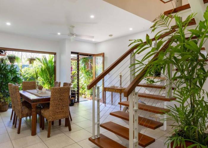 Savannah Villa Elua