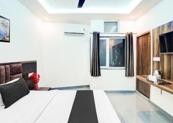 Super Hotel O Sunrakh Road Vrindavan Formerly Ganga Residency