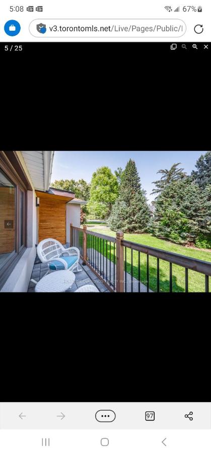 Rare 3 Bedroom Luxury Close to Lake