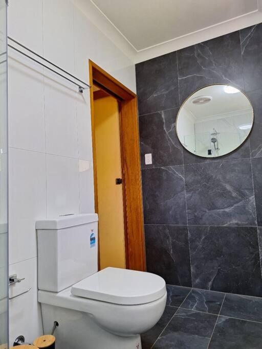 фото Cozy tiny home in Ulladulla