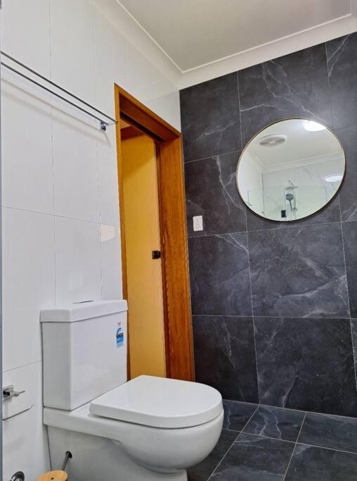 фото Cozy tiny home in Ulladulla