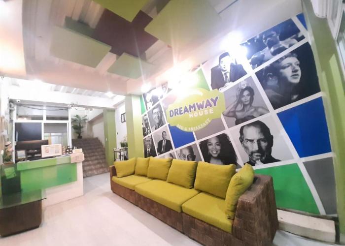 Dreamway House Bed & Breakfast