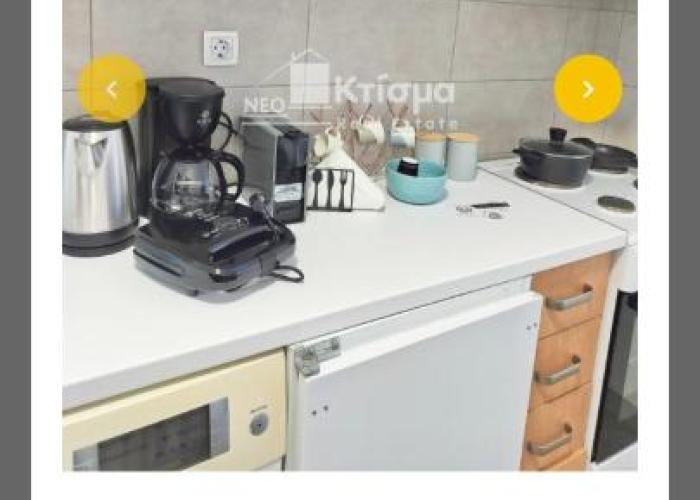 Pyrgos square minimal Flat near Olympia