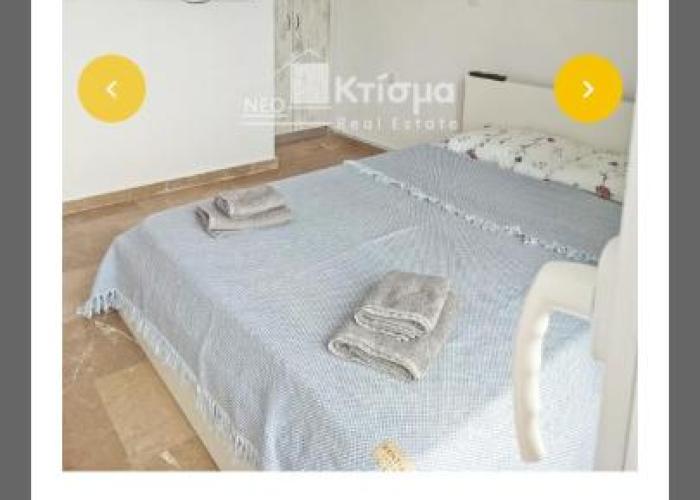 Pyrgos square minimal Flat near Olympia