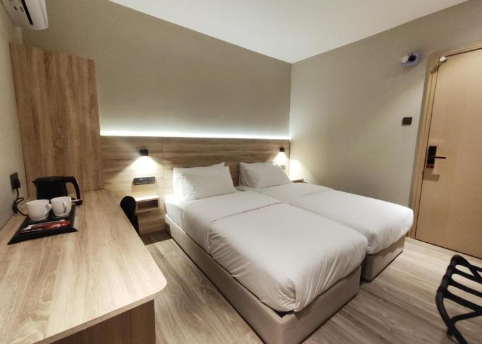 Nuvo Hotel