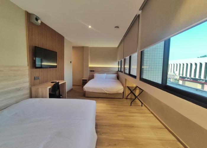Nuvo Hotel