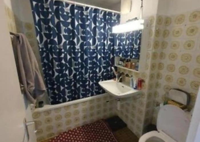 Lovely room, 15 min from center, mountain view