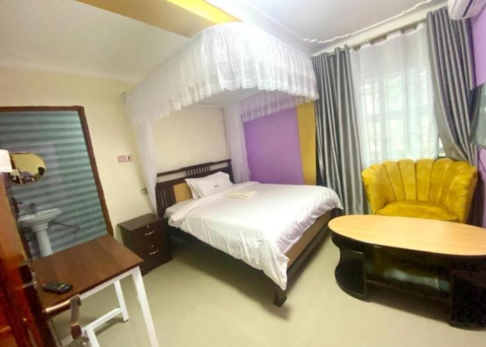 Tina Ma Hotel
