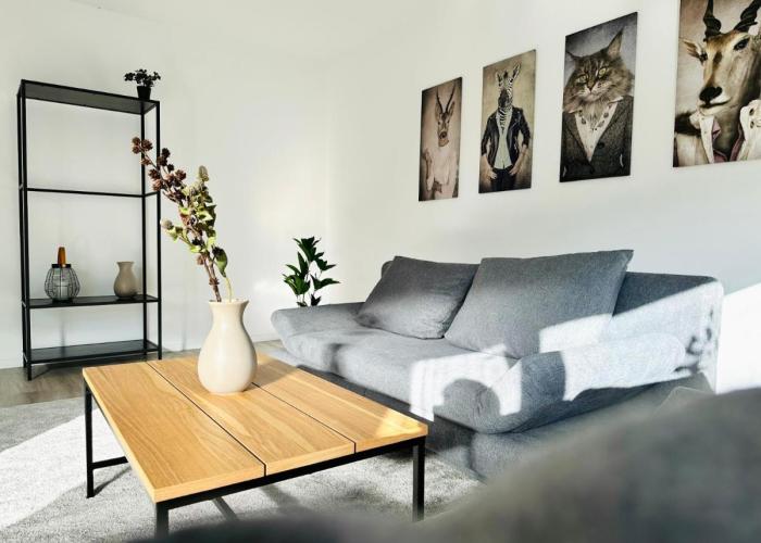 Großzügige Wohnung - 6 Personen-3 Schlafzimmer- Parkplatz- Waschmaschine-2 Balkone
