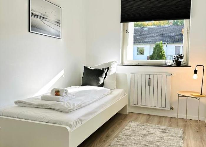 Großzügige Wohnung - 6 Personen-3 Schlafzimmer- Parkplatz- Waschmaschine-2 Balkone