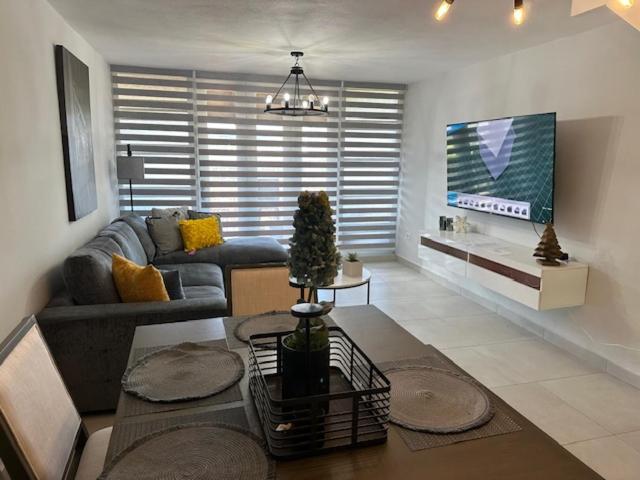 3 Bedrooms Villa Close to Beaches and Atractions at Fajardo PR