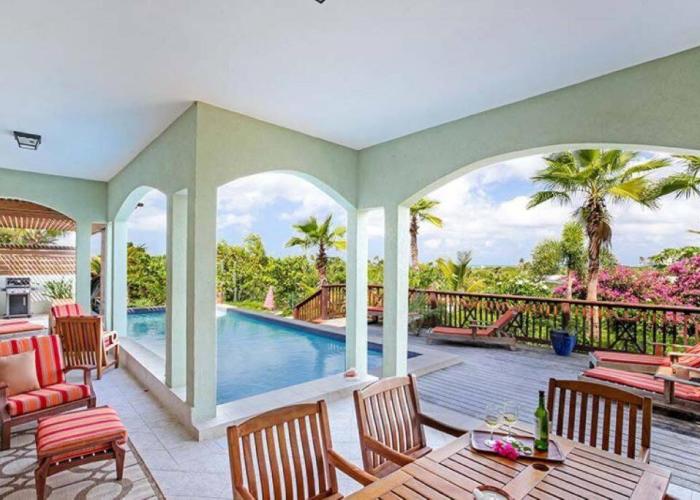 Pelican Paradise Villa - Leeward Beach