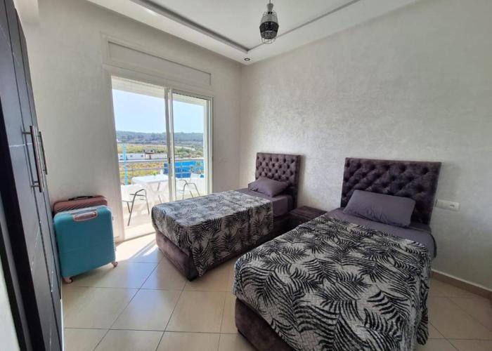 Bel appartement avec piscine à deux pas de la mer