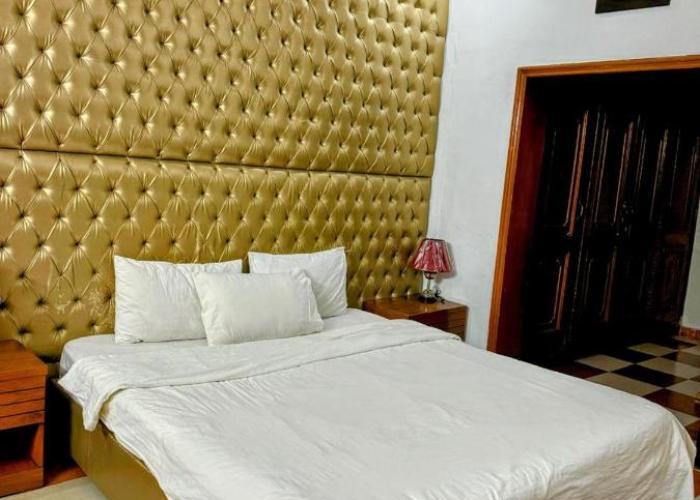 Casa Blanca Guesthouse Islamabad