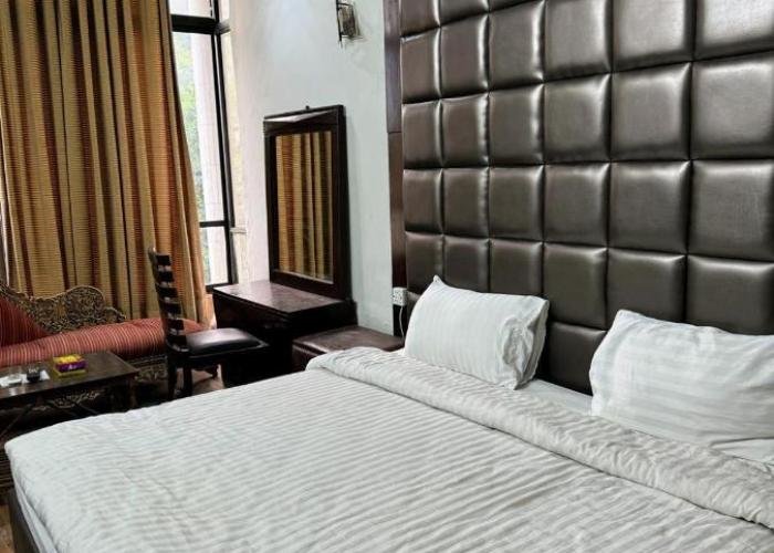 Casa Blanca Guesthouse Islamabad