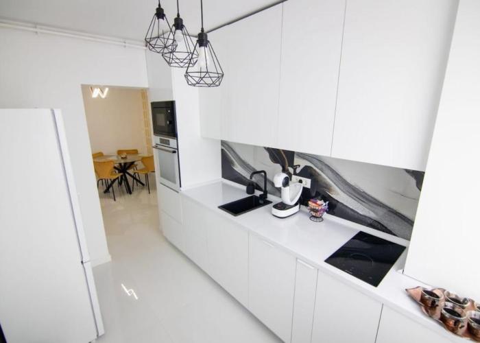 Central Lux 2 camere-parcare gratuita, check-in cifru