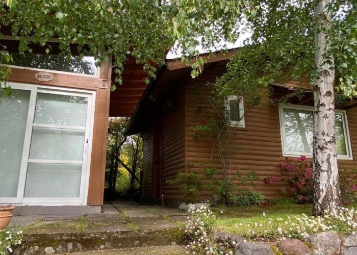 Casa de ensueño con piscina, quincho y acceso lago