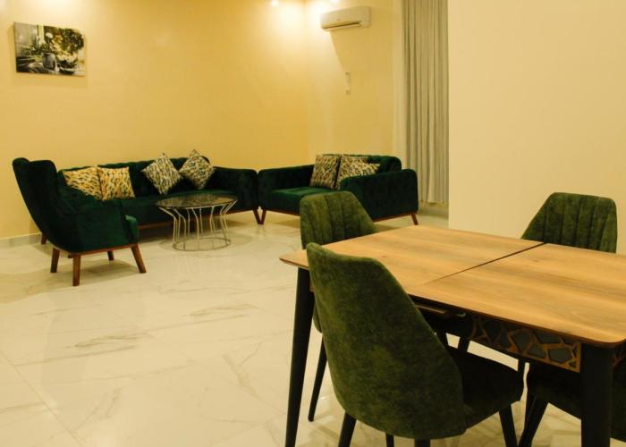 Urban Hotel Suites