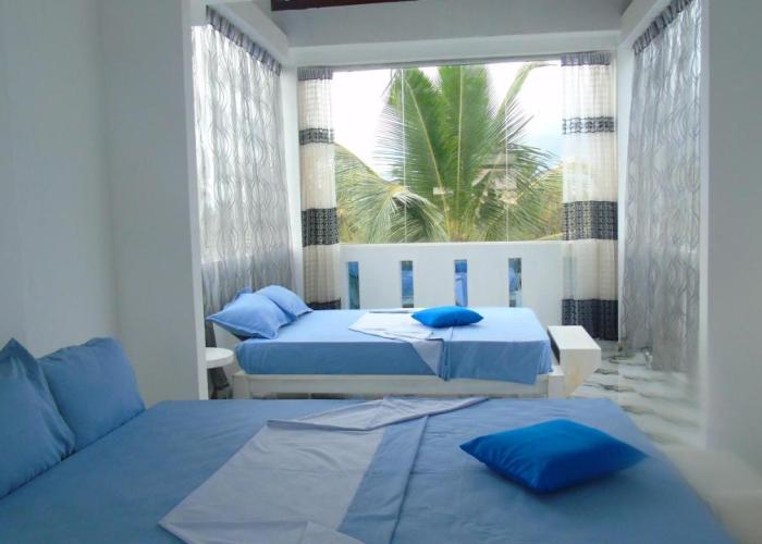 Ro Rich Hotel