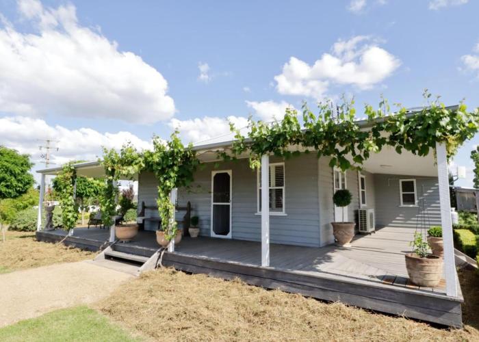 Spring View Cottage