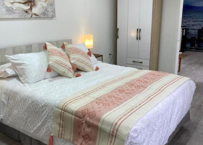 Hostal Like Home