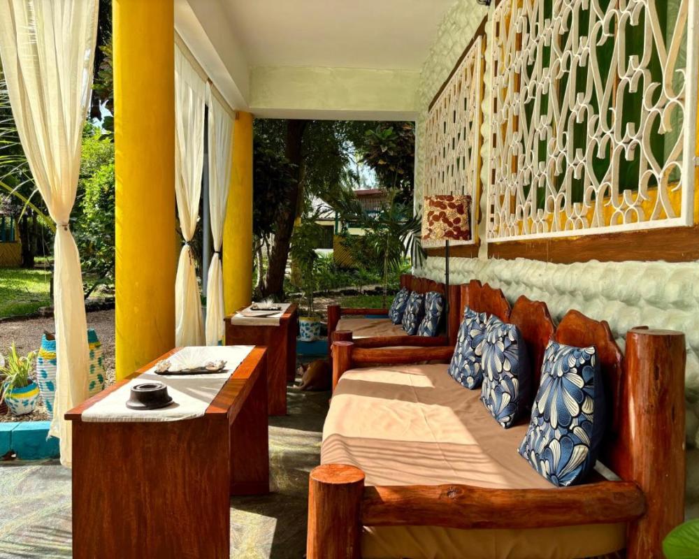 фото Hera Hostel Diani