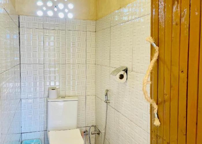 Hera Hostel Diani