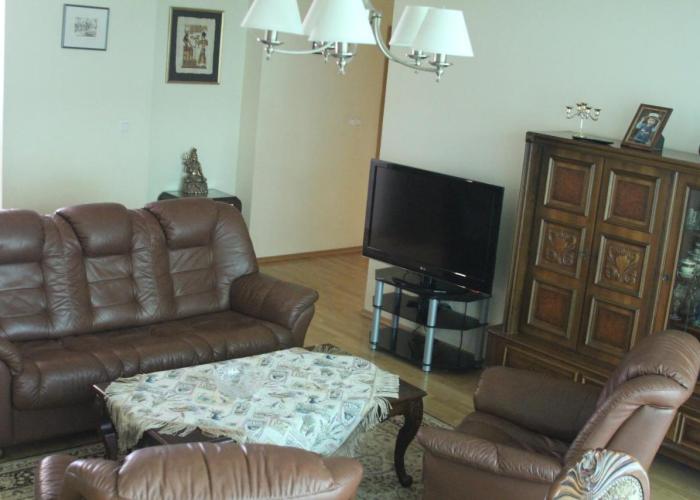 Vingis Park Apartments with 2 Bedrooms & Free Parking
