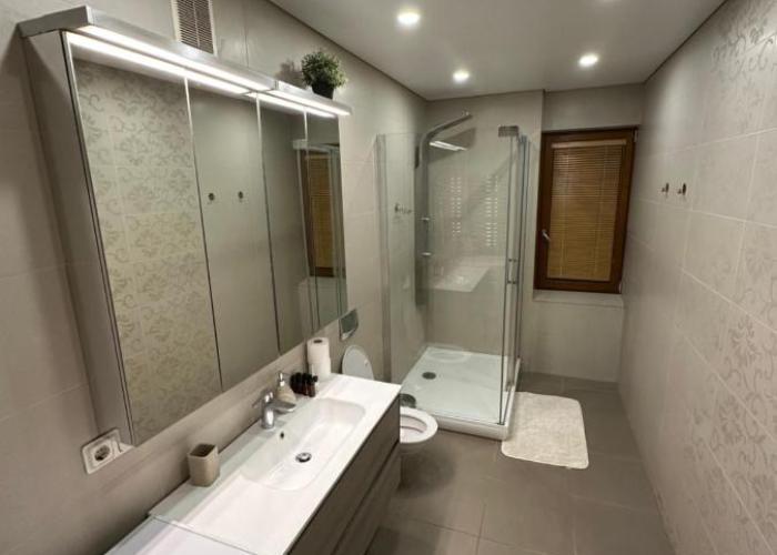 Vingis Park Apartments with 2 Bedrooms & Free Parking