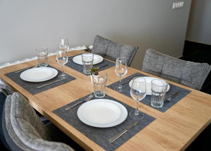 AveNew Luxury Apartment 3