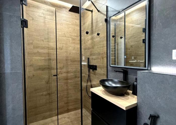 AveNew Luxury Apartment 2