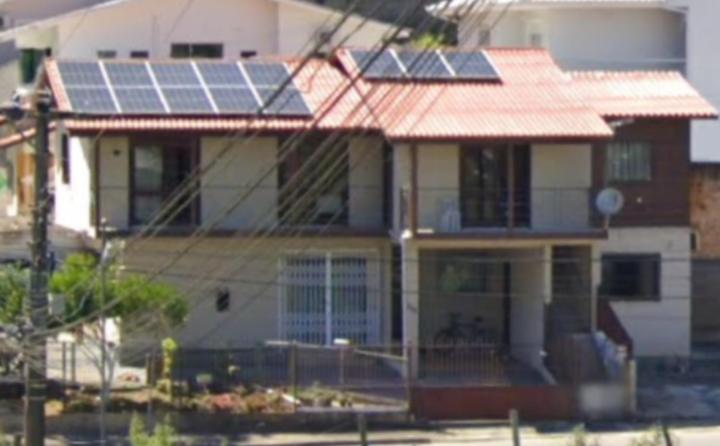 Casa das Embaúbas 01