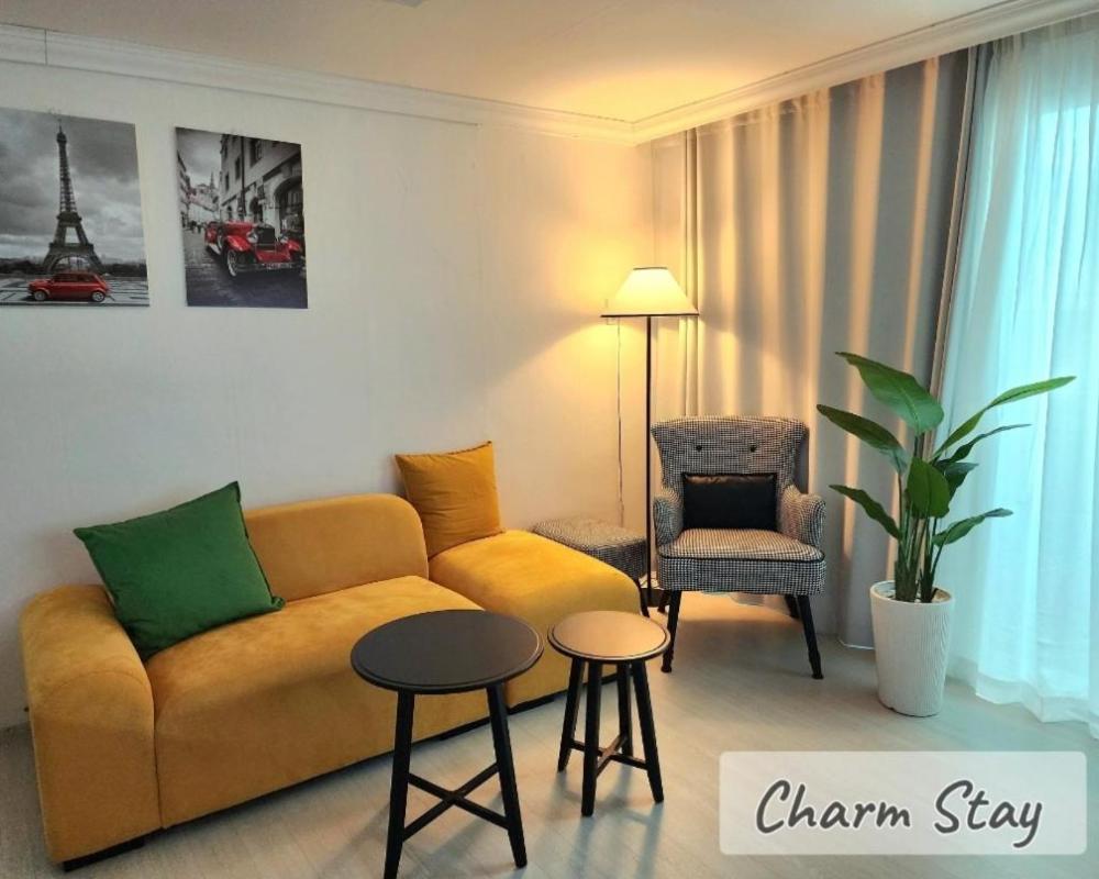 Charm Stay in Seoul, 3R2B, AREX, DigitalMediaCityStation 3minutes, Hongdae