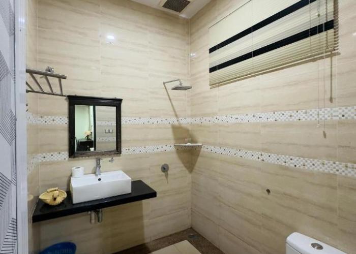 Maxwell Inn Luxury Hotel