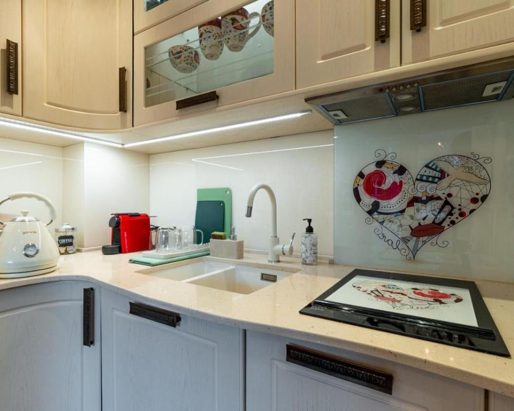 фото Spacious 3-BR Central Retreat