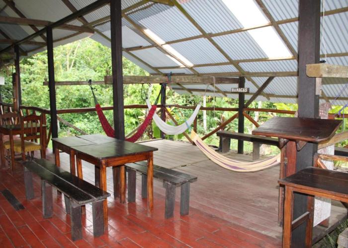 La Cachuela Lodge & Hostel