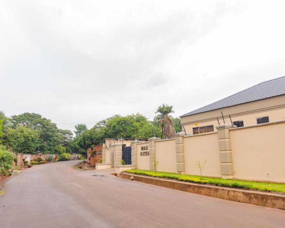 фото Bole Suites