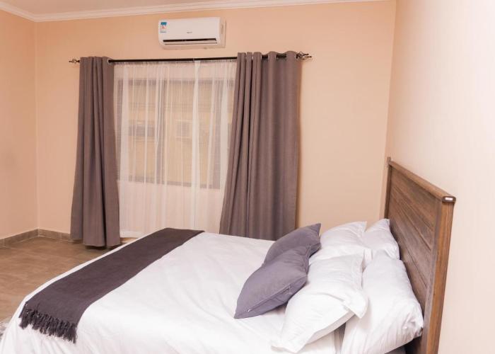 Bole Suites