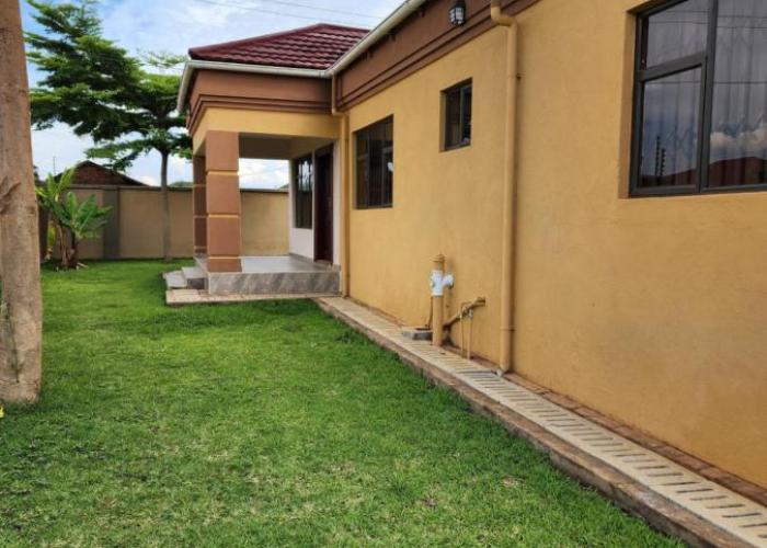 Bole Suites