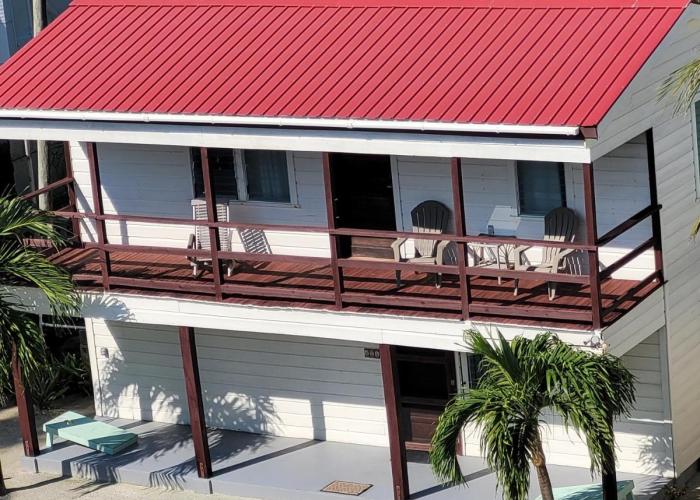 Ashton Court Belize