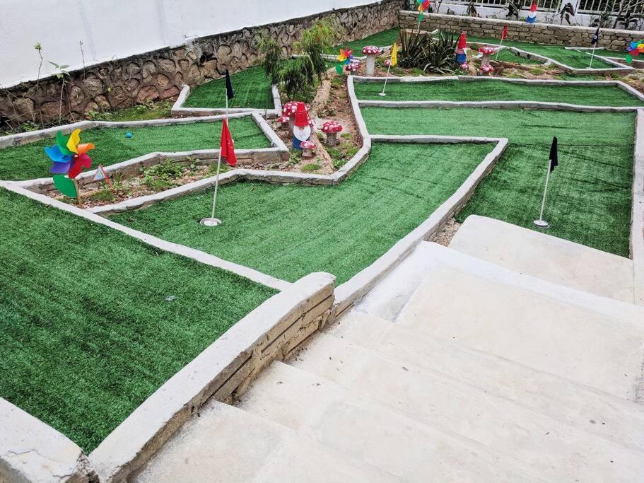 фото Mini Golf Templer Villa