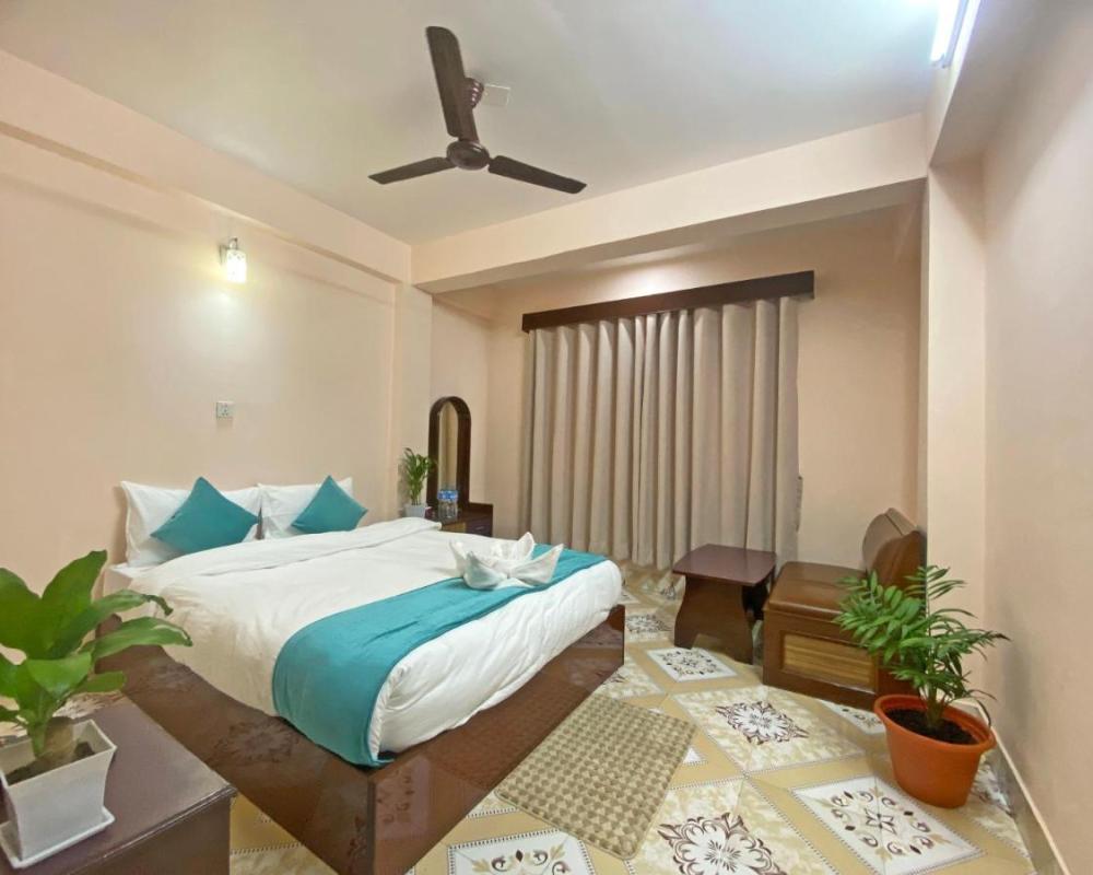 фото Hotel Resunga Arjun