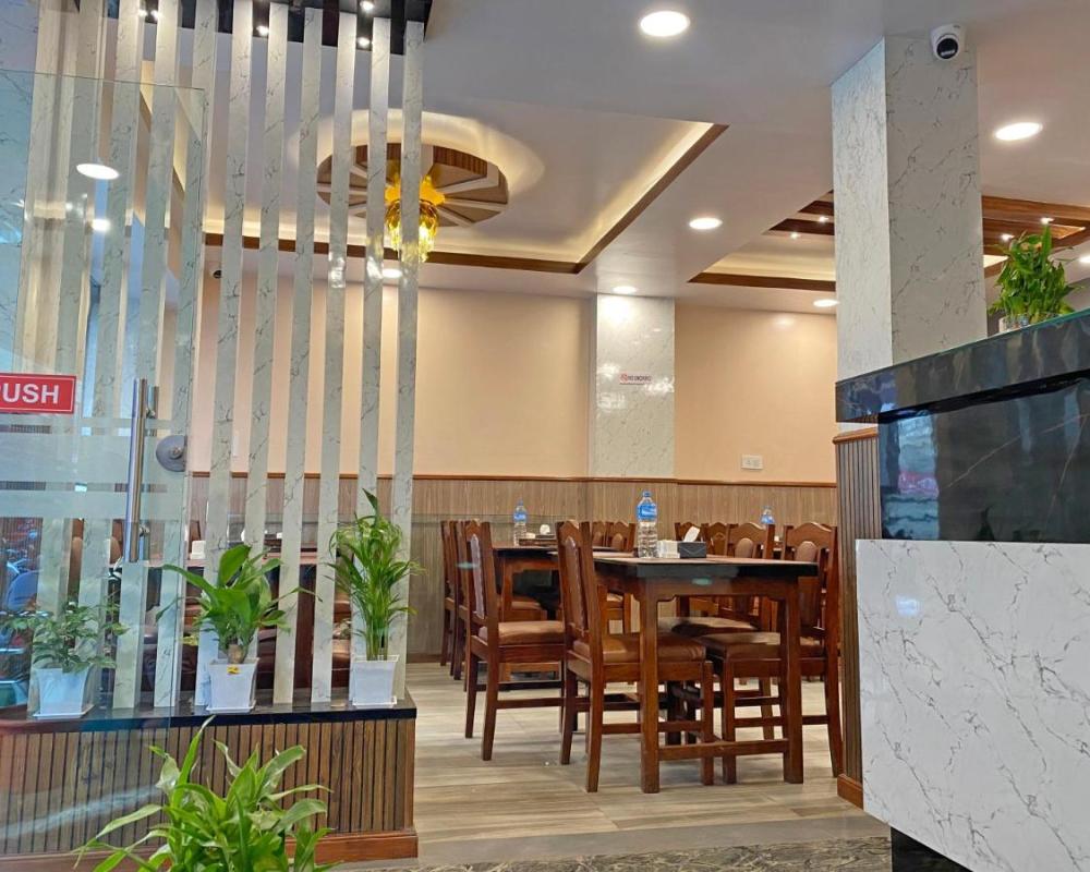 фото Hotel Resunga Arjun