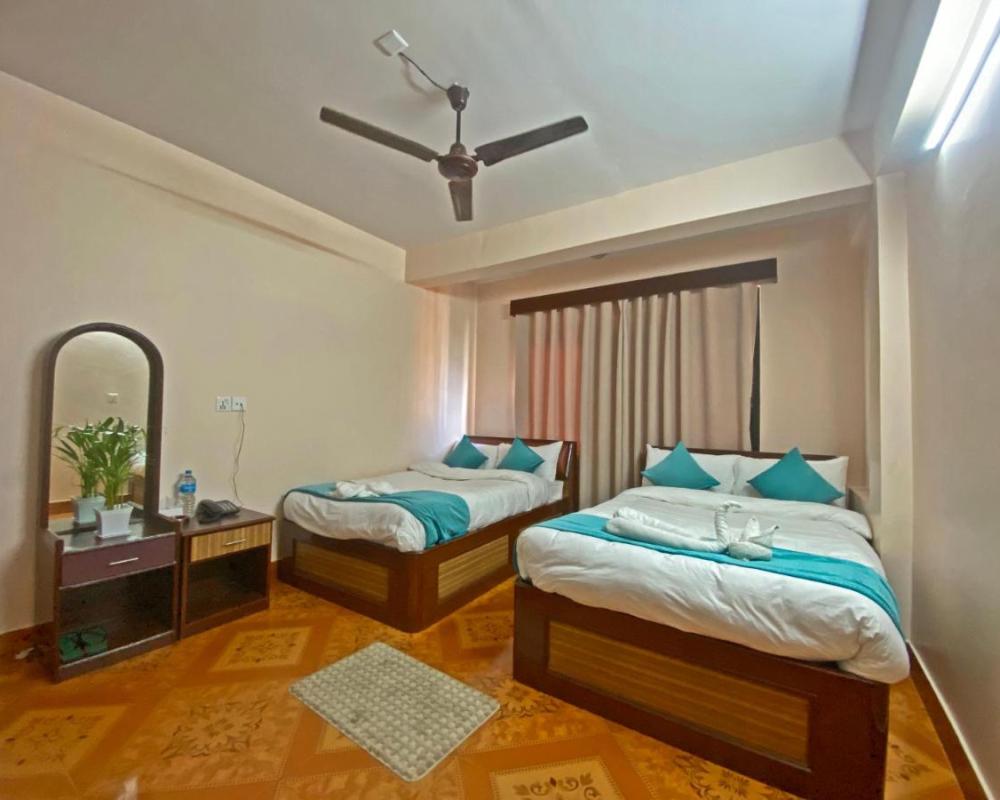 фото Hotel Resunga Arjun