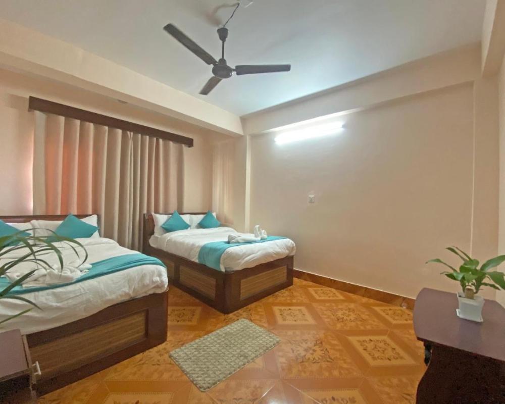 фото Hotel Resunga Arjun