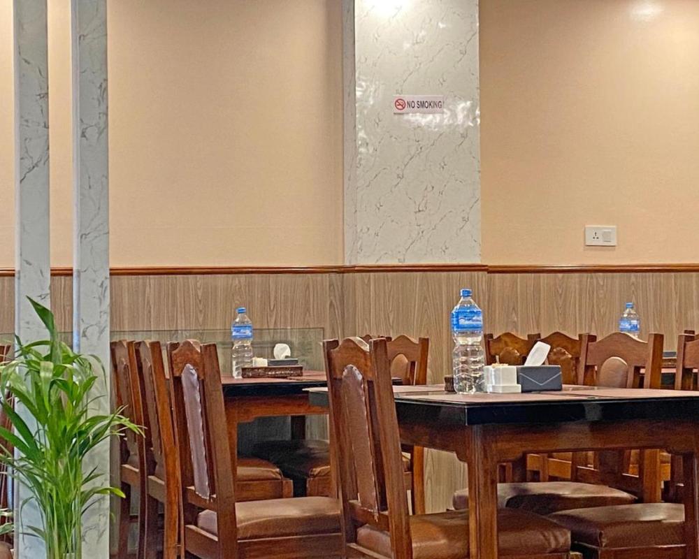 фото Hotel Resunga Arjun