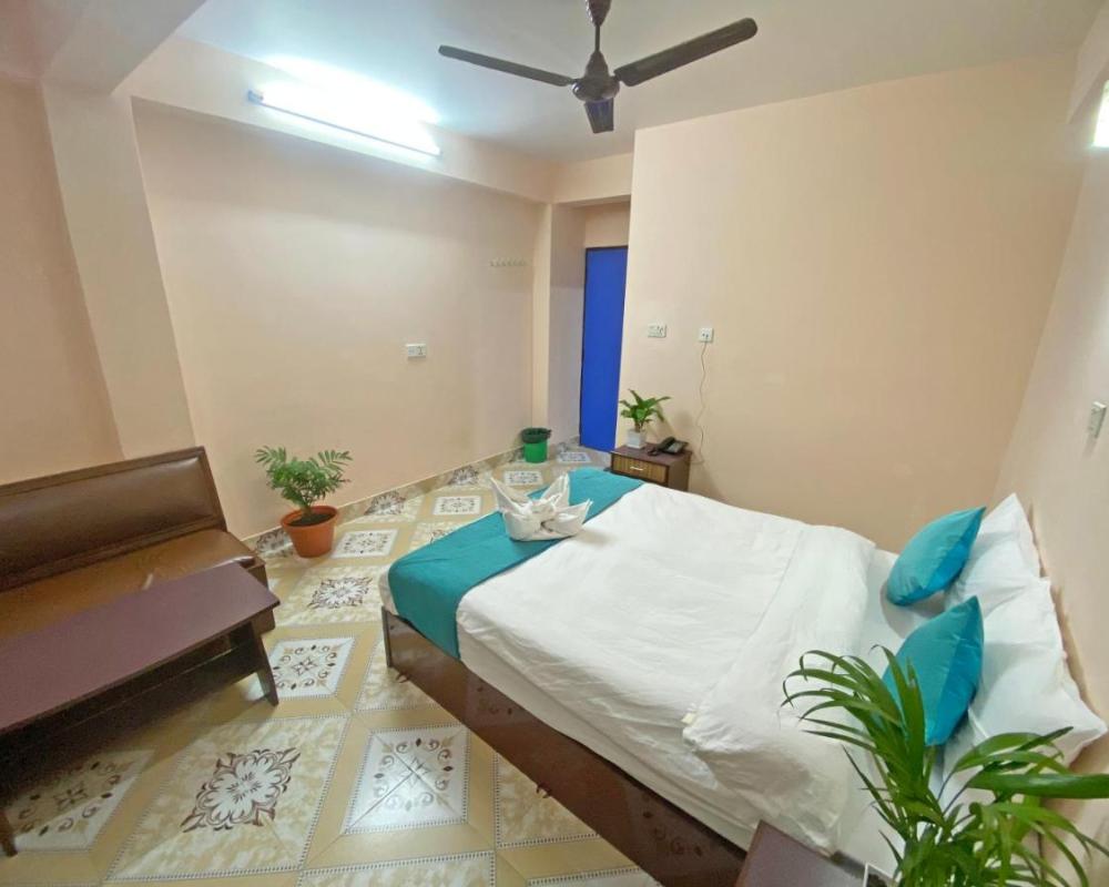 фото Hotel Resunga Arjun