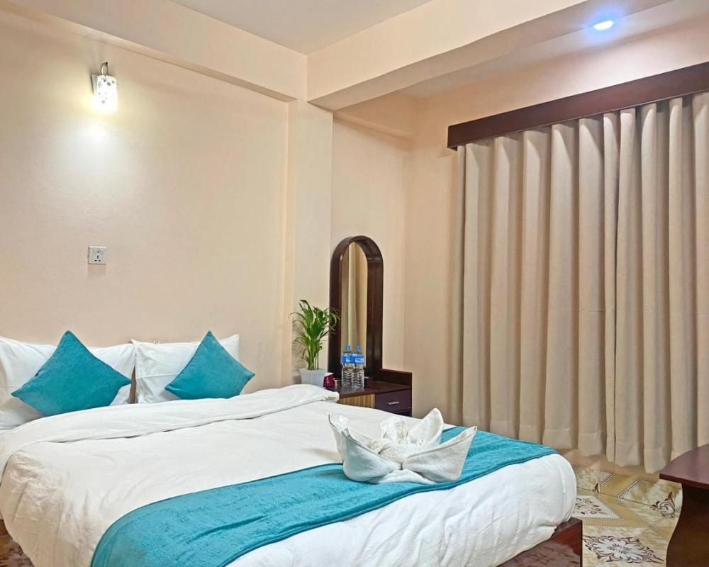 фото Hotel Resunga Arjun