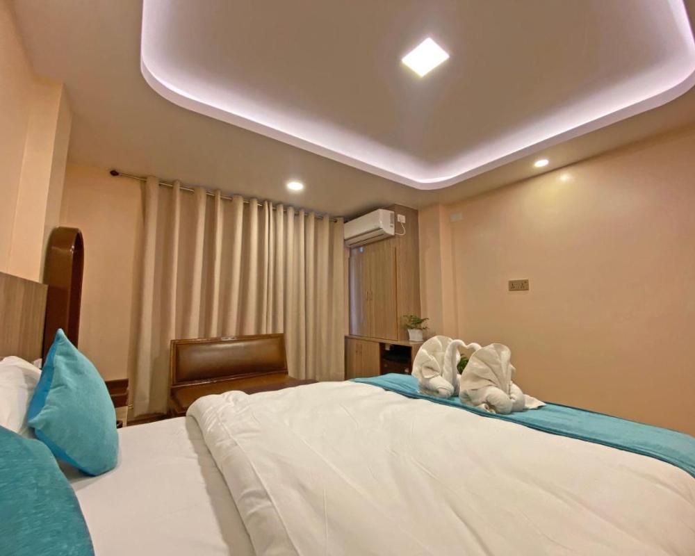 фото Hotel Resunga Arjun